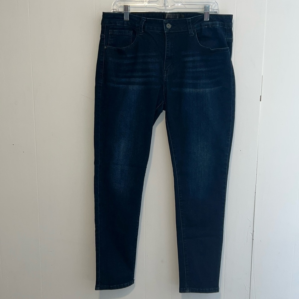 L&B Lucky & Blessed Women’s High Rise Skinny Jeans AA21